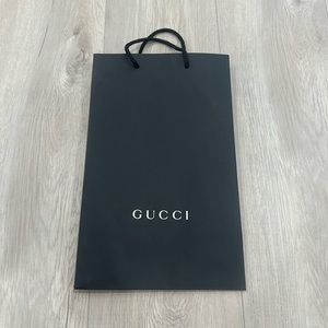 GUCCI shopping bag 15x9 inches.